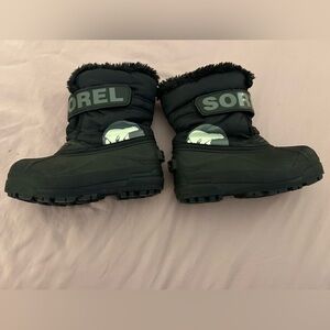 Sorel little kid boots